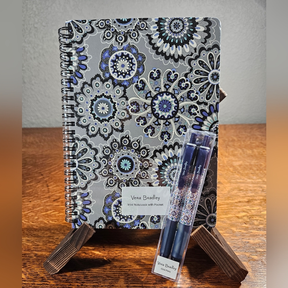 Vera Bradley Medallion Notebook and Pen Set NWT